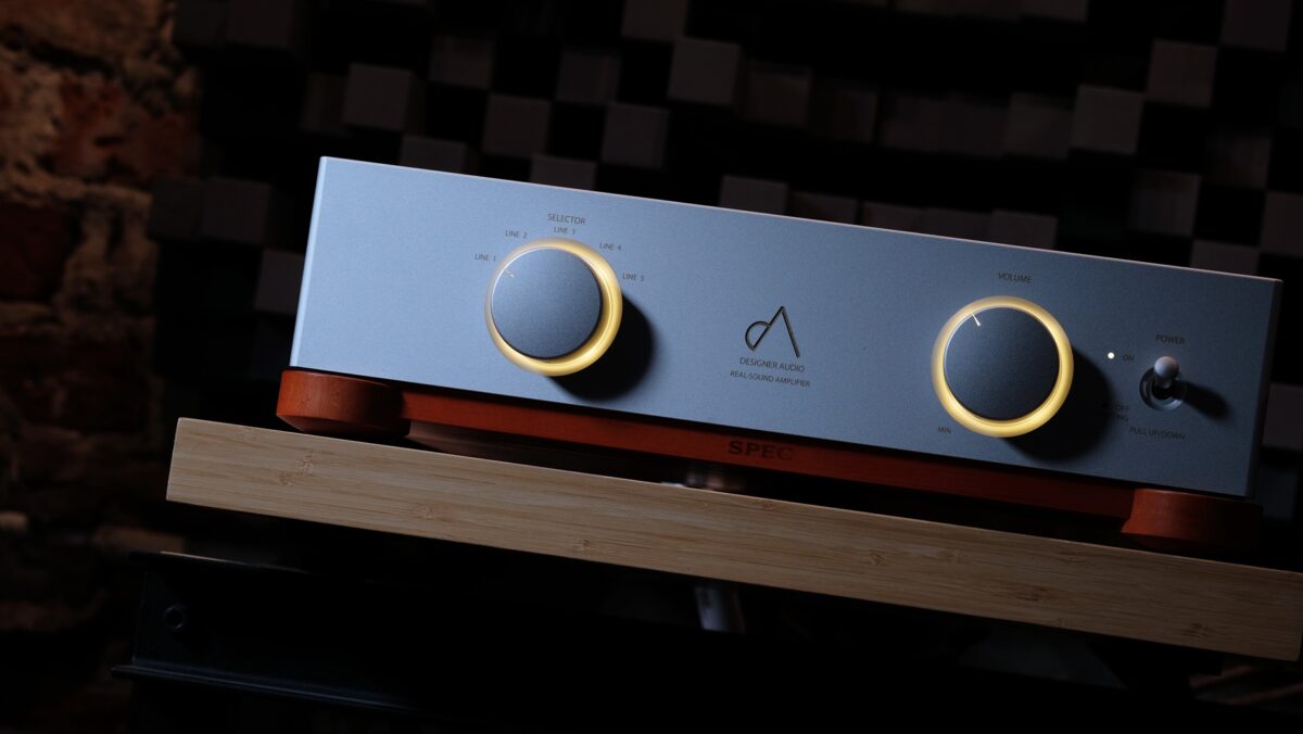 SPEC CORPORATION RSA-M99 integrirano pojacalo samo za odlikase – perfekcija iz Tokya